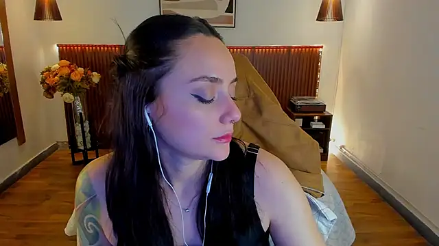 KatherineBond Obrolan Langsung XXX