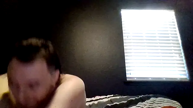 Mikecloudyhawk's Live XXX Chat