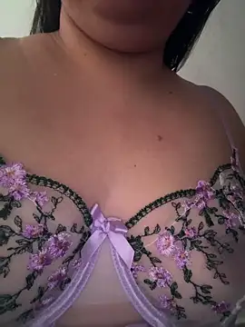 Lovelipsbig live XXX chat
