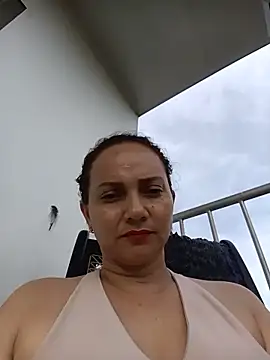 Chat +18 de Amanda39 ao vivo