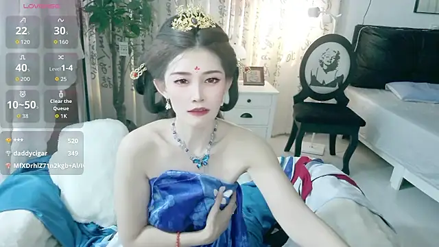 NANA-EET's Live XXX Chat
