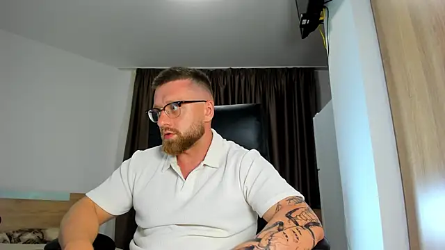 Findom_guy – Naživo XXX chat