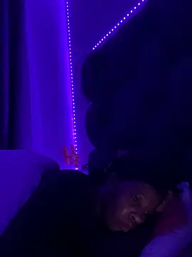 RainBougie's Live XXX Chat
