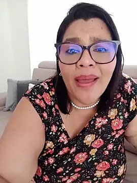 SelennaCooper 现场XXX聊天