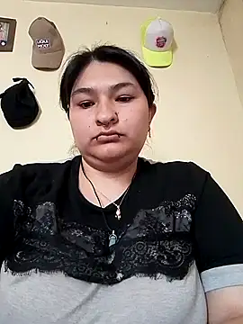 LauraHorny69's Live XXX Chat