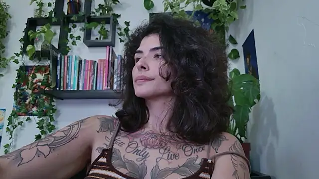 دردشة TaliMajesty الجنسية المباشرة