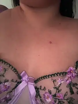 Lovelipsbig 现场XXX聊天