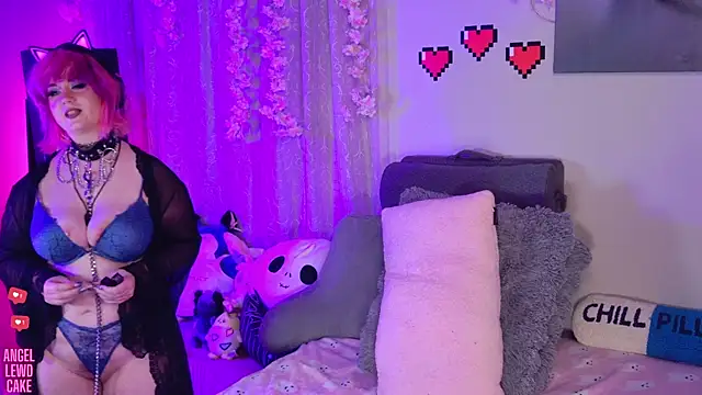 Živý XXX chat Angel-Lewd-Cake