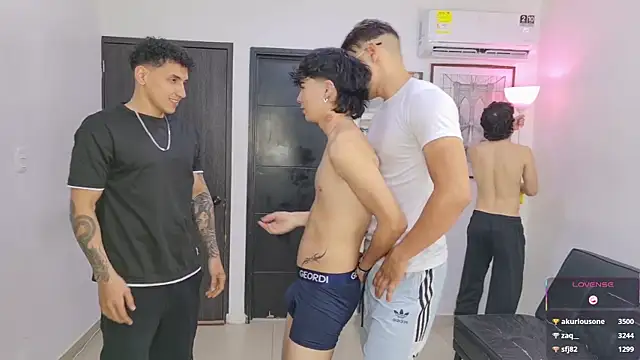 О нлайн чат XXX Masters_sexx