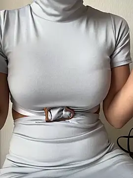 XXX chat uživo modela DulceMya