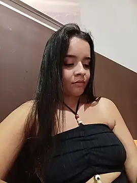 Czat XXX na żywo – Julieth_hot-69