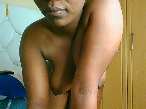 spicyboobs66's Live XXX Chat