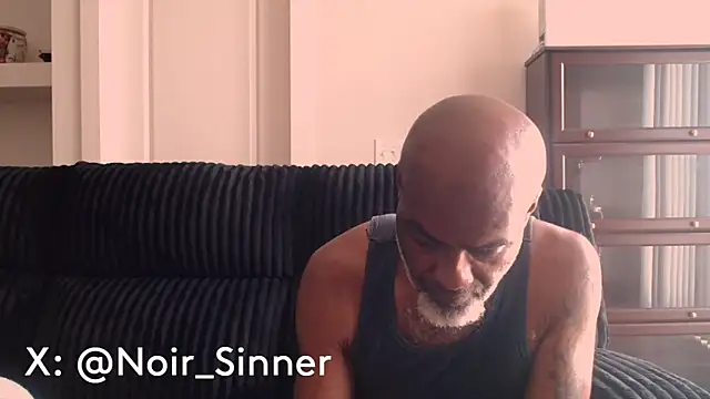 sinnernoir's Live XXX Chat
