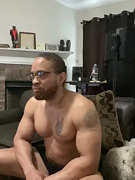 Fathero1time XXX чат на живо