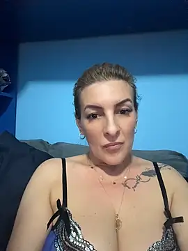 Živý XXX chat Hot-Milf4U