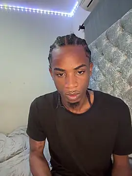 XXX chat uživo modela Jassielde26