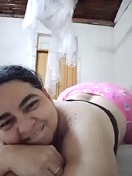 Golositadeamor's Live XXX Chat