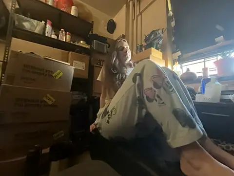 Snowbunnycake_131 live XXX chat