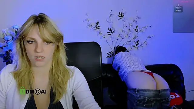 nikole_kitt's Live XXX Chat