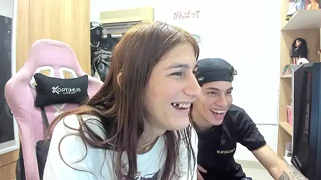 Pride_couple Webcam-Show