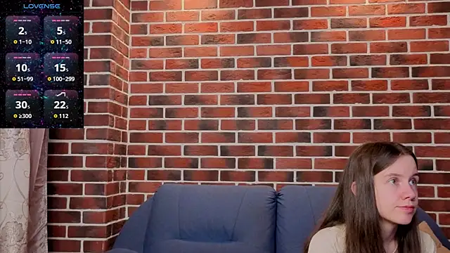 Chat XXX en directo de MyrtaMcclaney