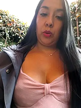 XXX chat uživo modela keny__a
