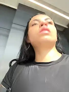Chat XXX en directo de i_am_nina_