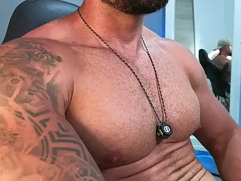 OwenMaximus814's Live XXX Chat