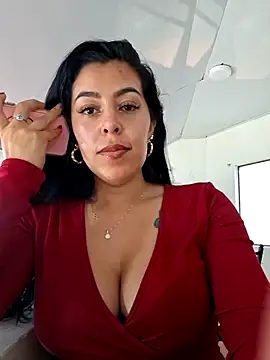 Luianna 即時 XXX 聊天