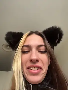 StonerWitch6's Live XXX Chat