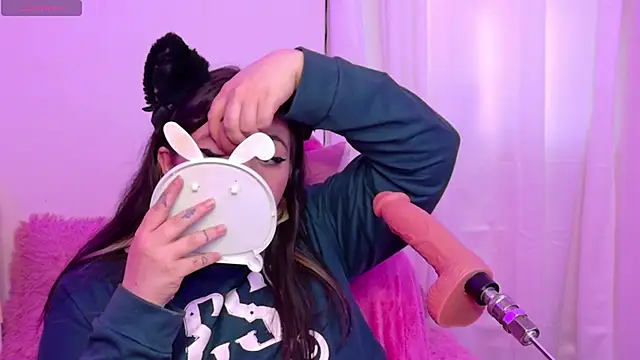 Sachi_Meow Adlı Modelin Canlı XXX Sohbeti