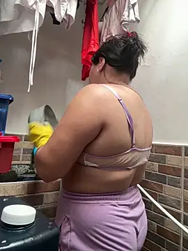 Chat XXX en directo de Lovelipsbig