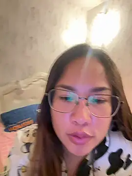 Ponthip Live XXX Chat