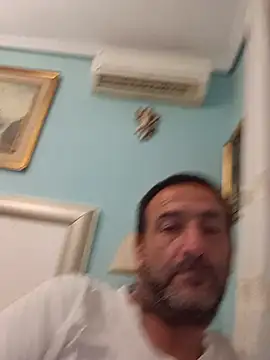 DanTrov79 Chat XXX live