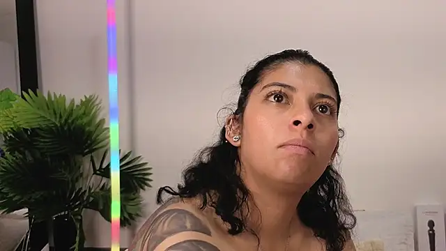 Iam_Issaa Live XXX Chat
