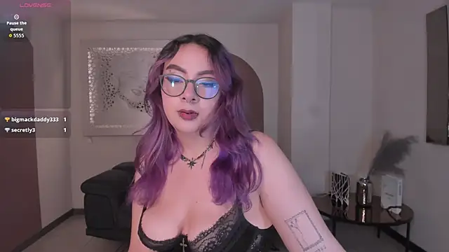 Chat XXX ao vivo de LoiseHarper