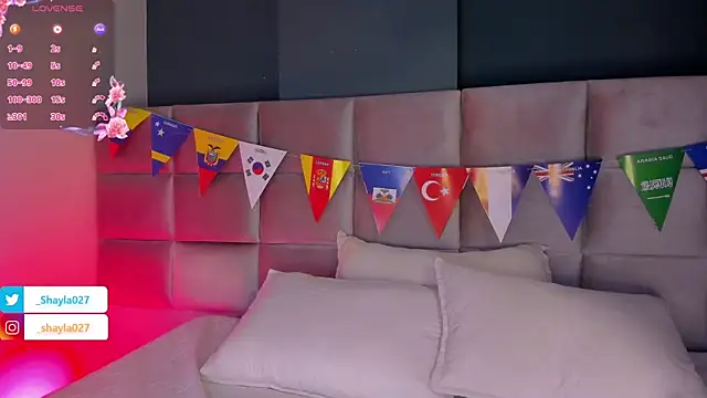 Shayla27's Live XXX Chat