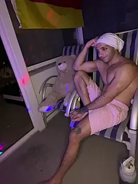 Mohdollmen Live XXX Chat