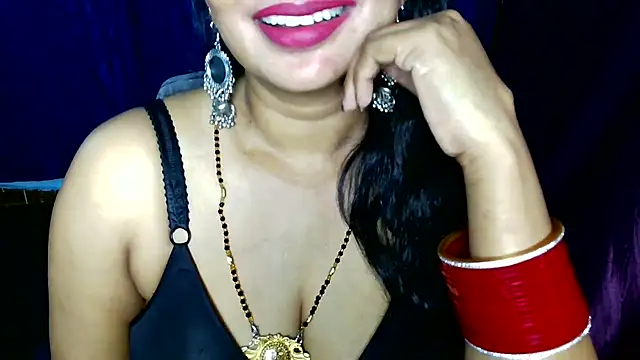 Chat XXX ao vivo de Pyari1