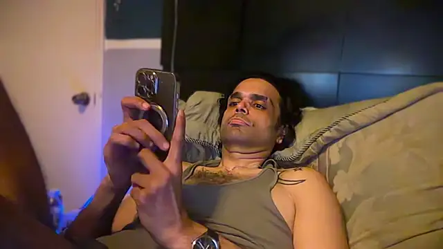 icebergslim281 Chat XXX in diretta