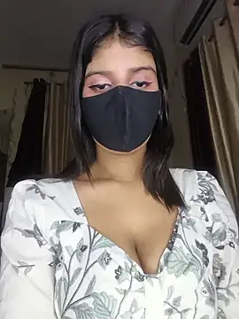 Zaayaa_2 Adlı Modelin Canlı XXX Sohbeti
