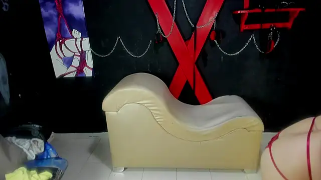 ZalommeのライブXXXチャット