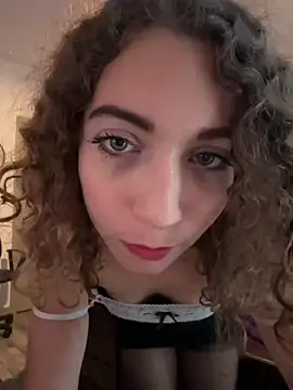 Littledeathtrap Adlı Modelin Canlı XXX Sohbeti