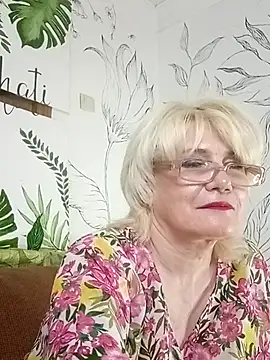 Chat XXX en directo de Catty_Lady