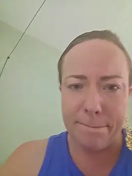julimonroe's Webcam Show