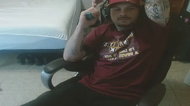 DADDY_KANE8--- Adlı Modelin Canlı XXX Sohbeti