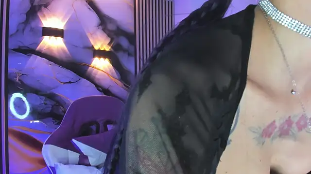chloe_jacksonn's Live XXX Chat
