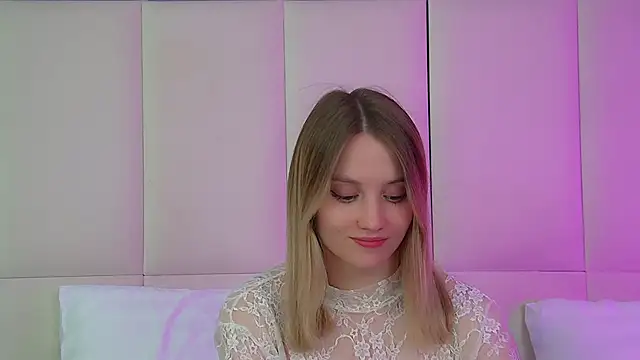 دردشة StacyEvances الجنسية المباشرة