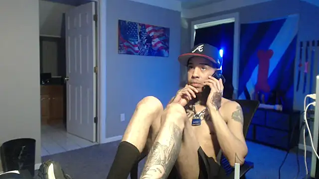 Michigan9000 Live XXX-Chat