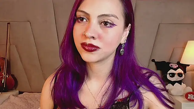 Chat XXX en directo de Emilyroth